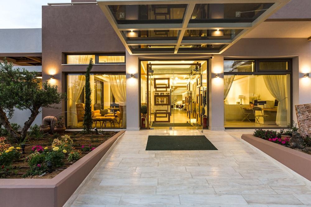 Menta City Boutique Hotel Rethymno Esterno foto